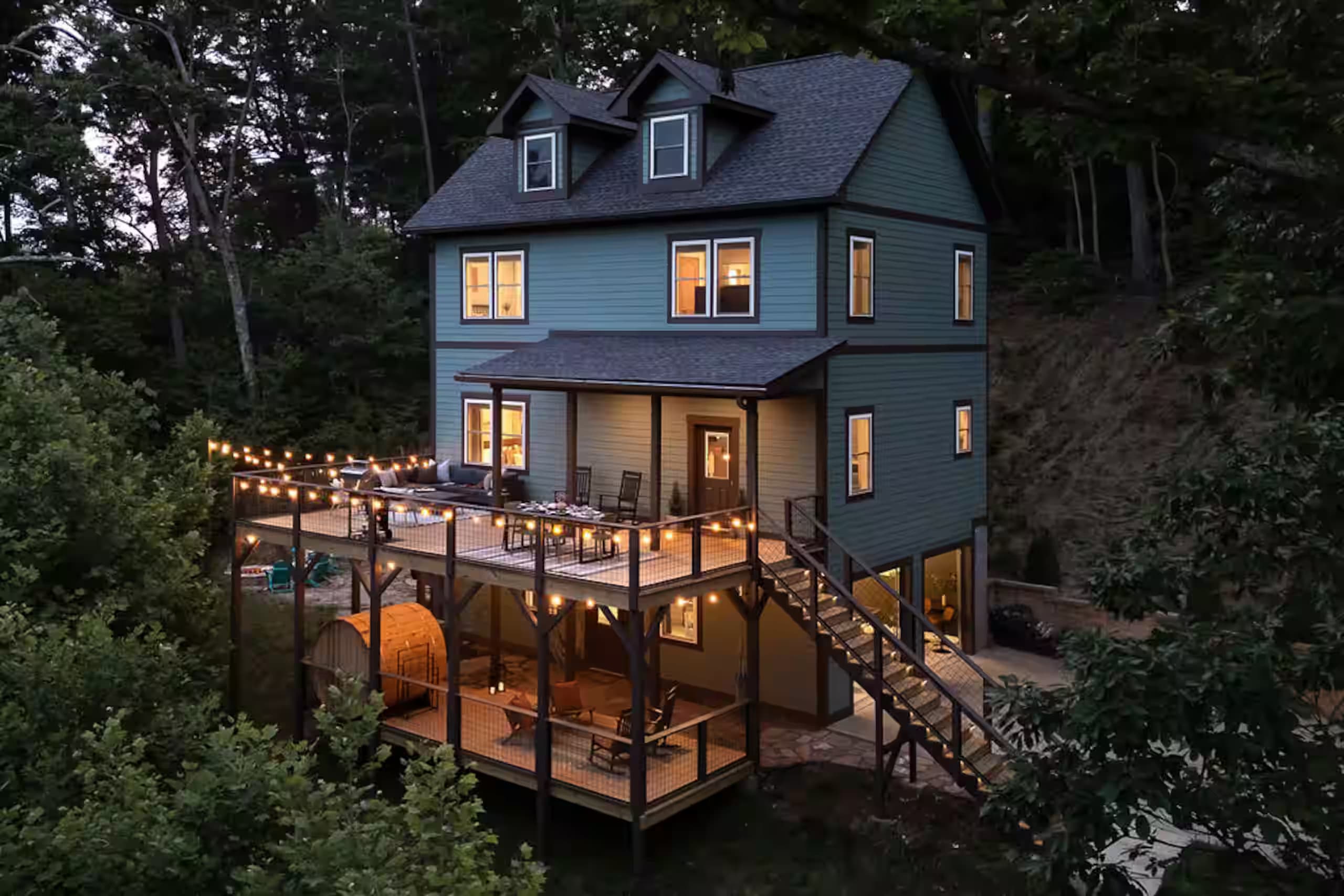 Mountain Views - Hot Tub-Sauna-Theater & Game Room